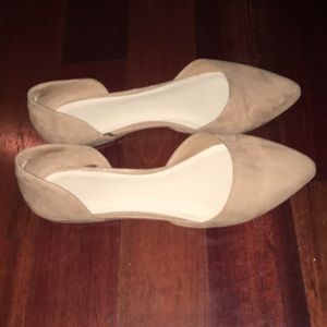 Tan faux suede pointed flats